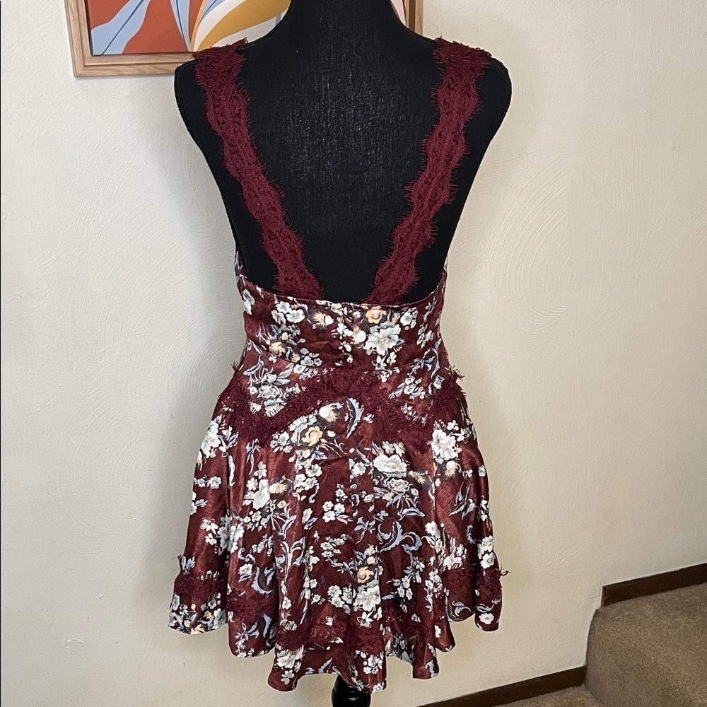 Urban Outfitters Tiffany Lace Mini Dress Size S - Picture 5 of 13